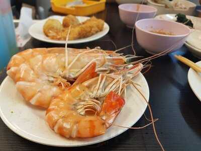 Y Cube Mookata Buffet