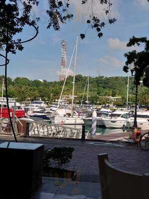 Miska Cafe - Sentosa