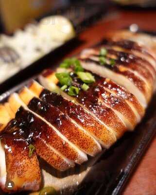 Q-wa Bar And Yakitori