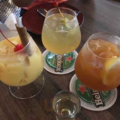 Five & 2 Retro Bistro