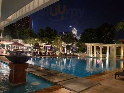 Cocobolo Poolside Bar + Grill