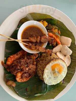 Cocobolo Poolside Bar + Grill