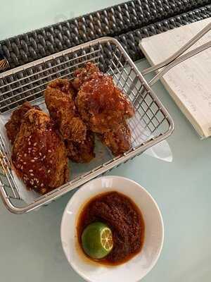 Cocobolo Poolside Bar + Grill