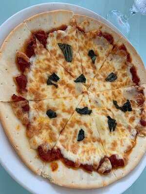 Cocobolo Poolside Bar + Grill