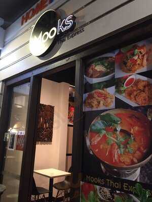 Mooks Thai Bistro Chinatown