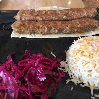 Qasr Grille & Mezze Bar