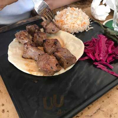 Qasr Grille & Mezze Bar