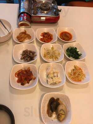 Hanwoori Korean Restuarant