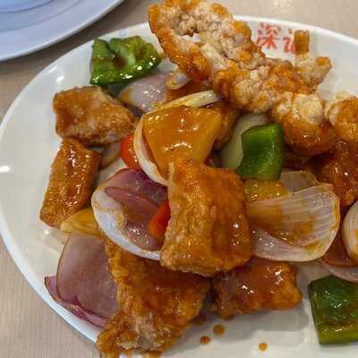 Sum's Kitchen & Hong Kong Roasted Meat