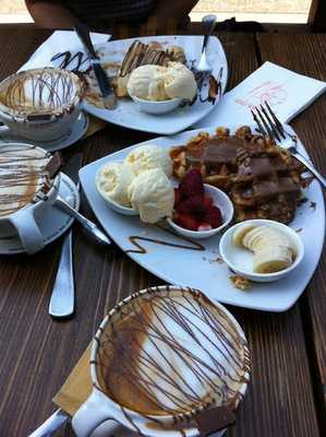 Alibabar Dining Cafe Bar