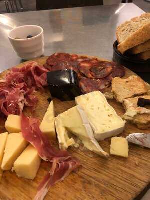 Jones The Grocer - Singapore