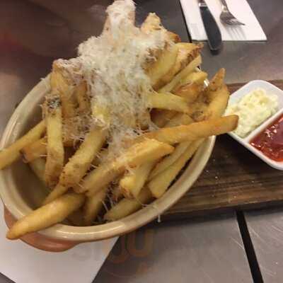 Jones The Grocer - Singapore