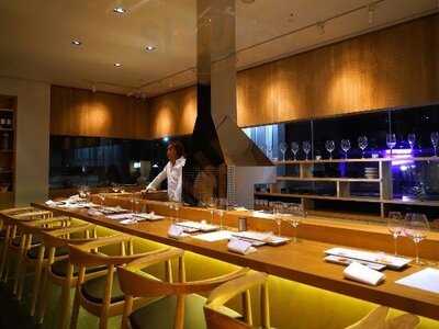 Ginza Rokukakutei Singapore