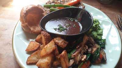 The Mad Sailors British Kitchen