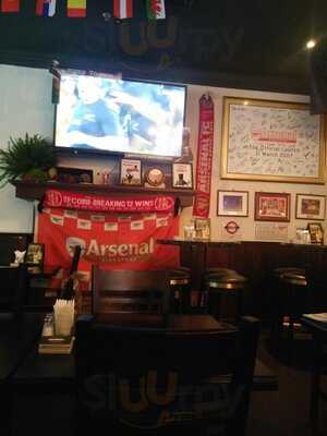 Molly Roffey's Irish Pub