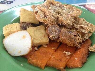 Lao Zhong Zhong Fine Spice Stall