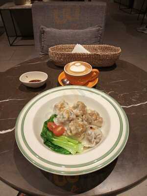 Real Food Cafe - Novena