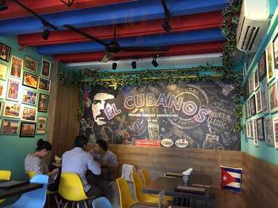 El Cubanos