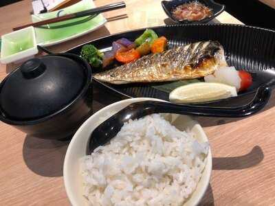 Itacho Sushi Plaza Singapura