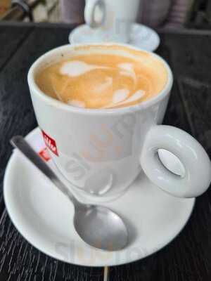 Cheval Cafe Bar Bistro