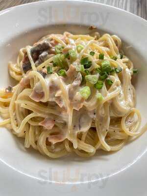 Cheval Cafe Bar Bistro