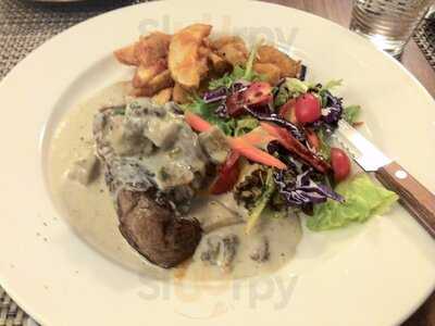 Pastamore Italian Restaurant