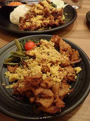 Bebek Goreng Pak Ndut