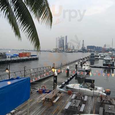 The Bridge Bistro & Beacon Bar