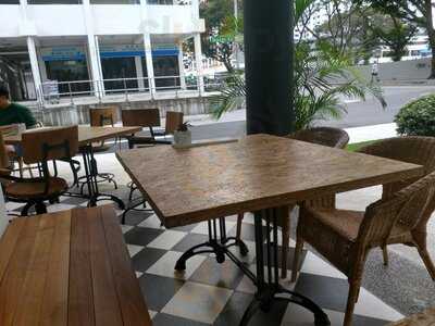 The Communal Restaurant Bar