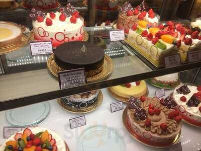 Chateraise Chinatown Point