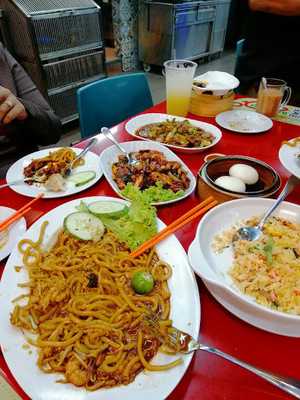 Ah Hua Kelong @ Simpang