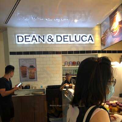 Dean & Deluca