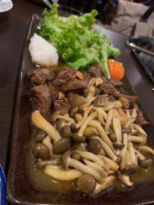 Raku Raku Japanese Dining Duxton