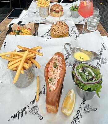 Burger & Lobster Jewel