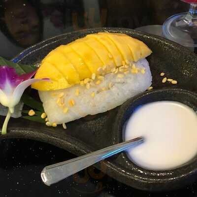 Royal Thai Restaurant