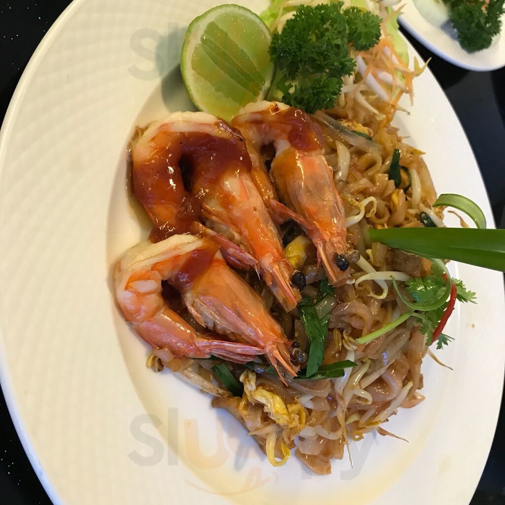 Royal Thai Restaurant