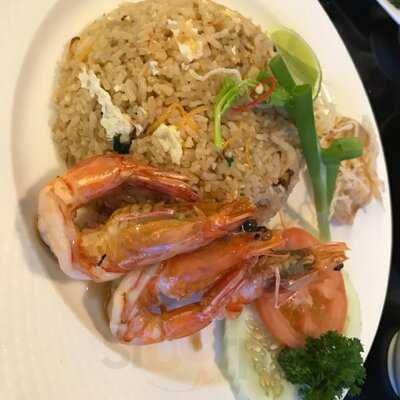 Royal Thai Restaurant