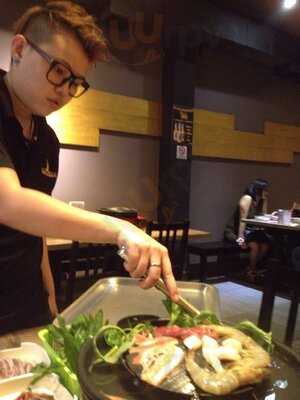 Bangkok Street Mookata