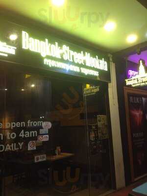 Bangkok Street Mookata