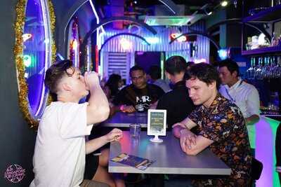 Station 51 Bar Bistro Music