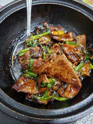 Fish Head Steamboat Restaurant