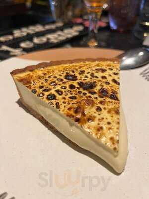 Olivia Restaurant & Lounge