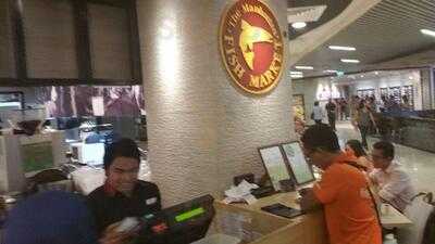 The Manhattan Fish Market