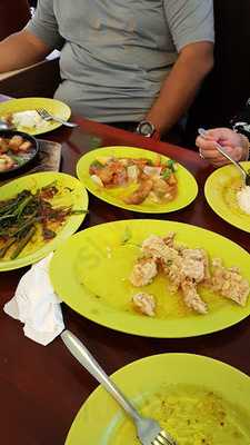 Rasa Istimewa Waterfront Restaurant