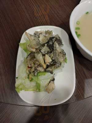 The Yang's Traditional Hainanese Chicken Rice