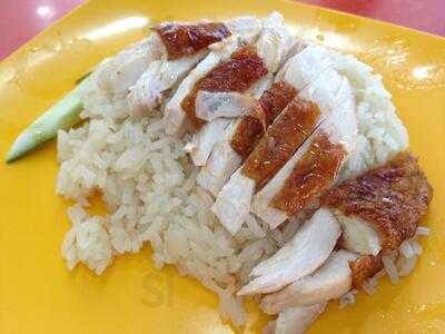 Chye Kee Goldhill Chicken Rice & More