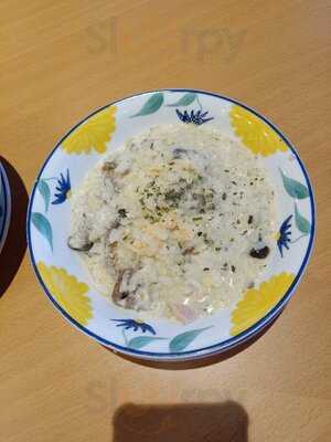 Saizeriya Seletar Mall