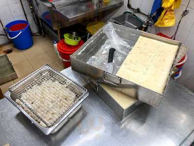 Ghim Moh Carrot Cake