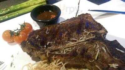 Feedlot Steakhouse Bar & Grill