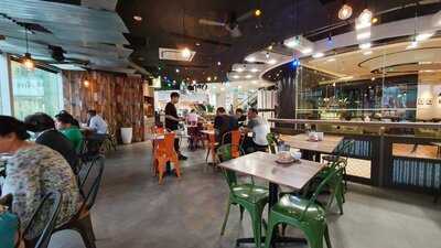 Om Nom - The Taste Of Thai